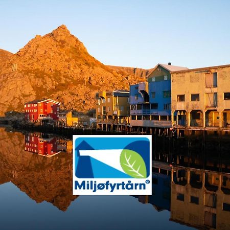 Отель Holmvik Brygge Nyksund Экстерьер фото
