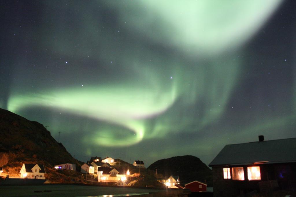 Отель Holmvik Brygge Nyksund Экстерьер фото