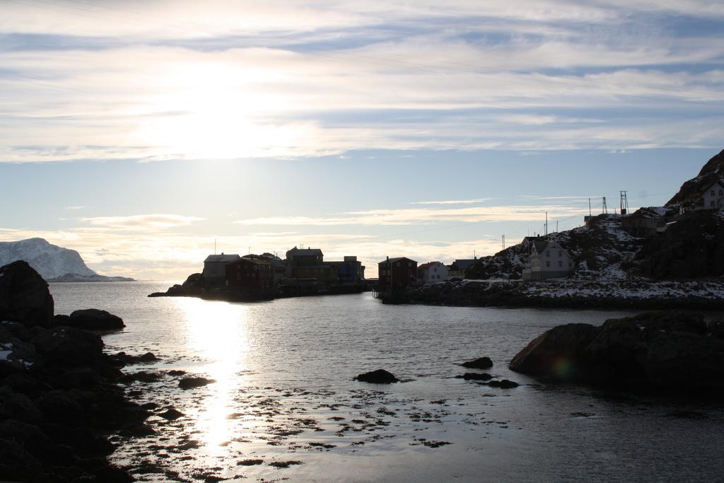Отель Holmvik Brygge Nyksund Экстерьер фото
